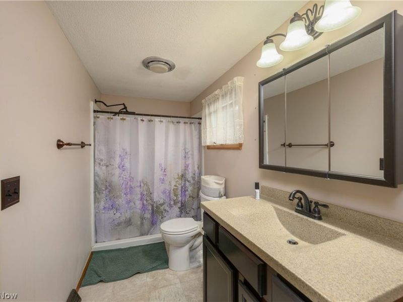 606 10th Drive NW, New Philadelphia, OH 44663 Photo 18