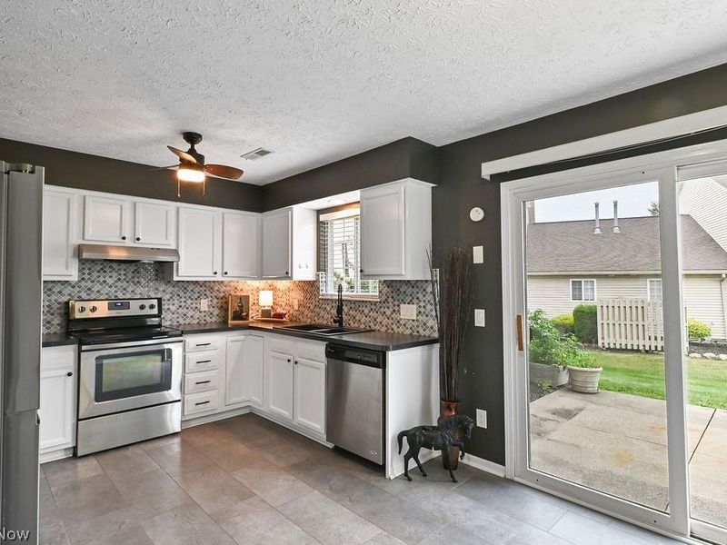 820 Doty Drive, Wadsworth, OH 44281 Photo 11