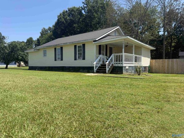 2080 Alexis Road, Centre, AL 35960
