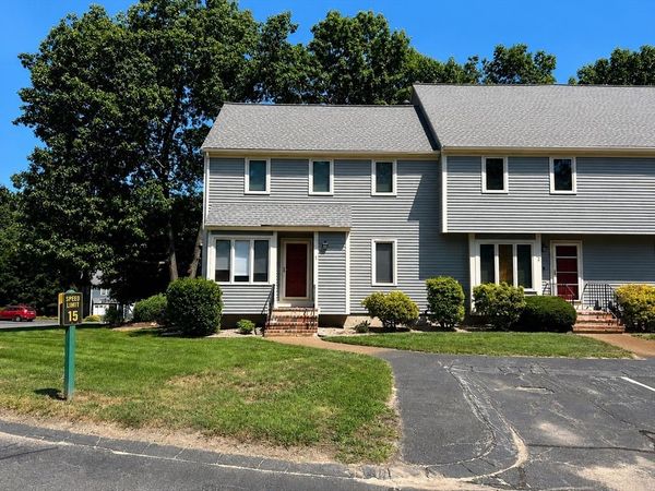 8 Deer Path, Unit 1, Maynard, MA 01754