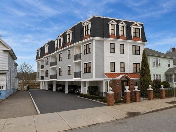 1015 Hyde Park Ave, Boston, MA 02136