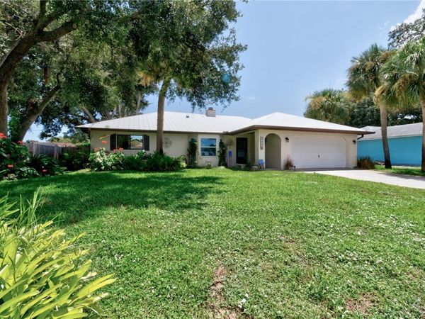 732 Wimbrow Drive, Unit 2, Sebastian, FL 32958