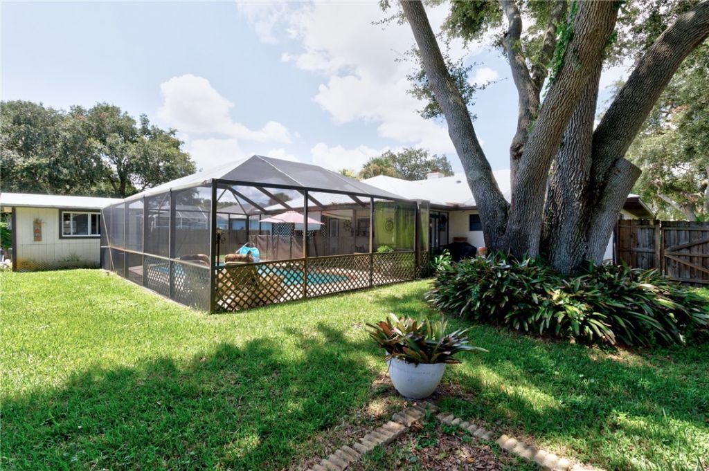 732 Wimbrow Drive, Unit 2, Sebastian, FL 32958 Photo
