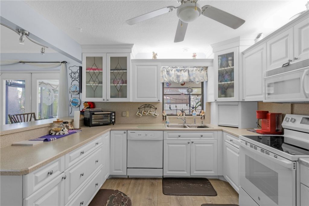 732 Wimbrow Drive, Unit 2, Sebastian, FL 32958 Photo