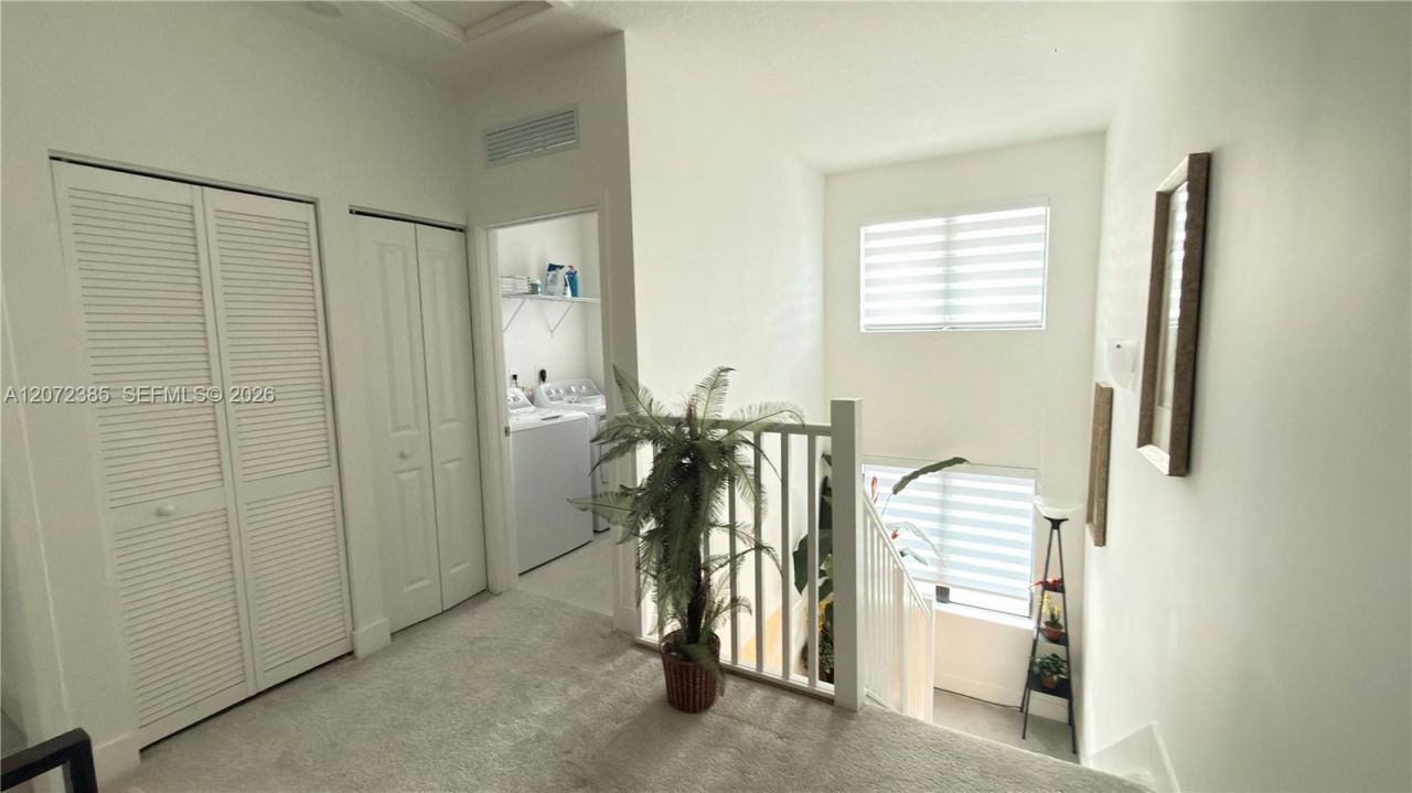 8388 NW 49th St, Doral, FL 33166 Photo