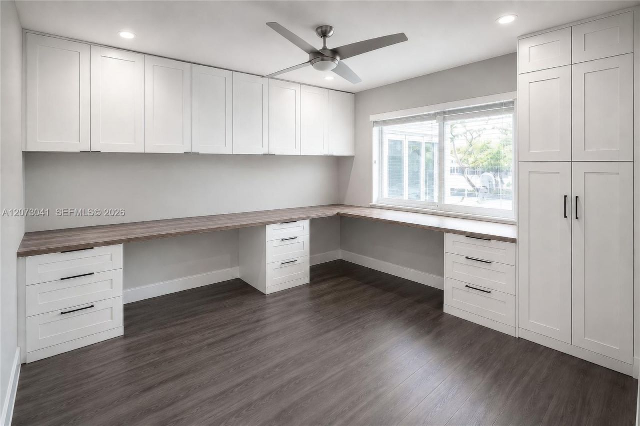 1721 NW 114th Ave , Pembroke Pines, FL 33026 Photo