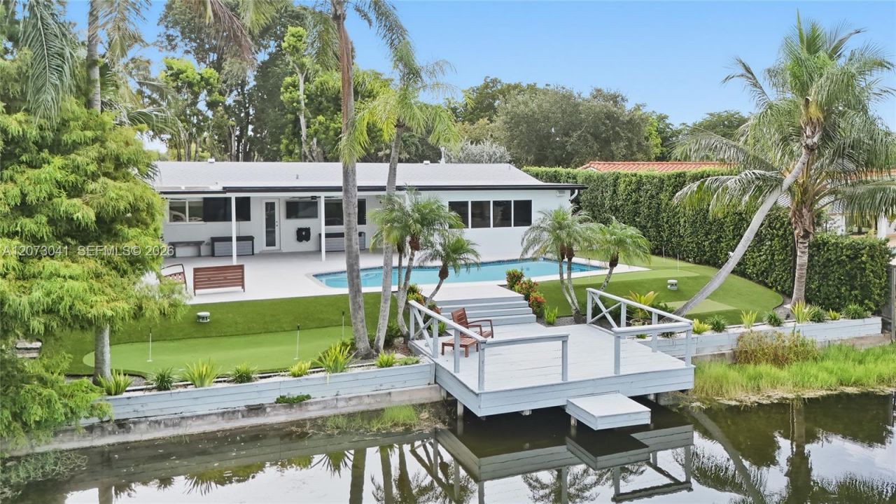 1721 NW 114th Ave , Pembroke Pines, FL 33026 Photo