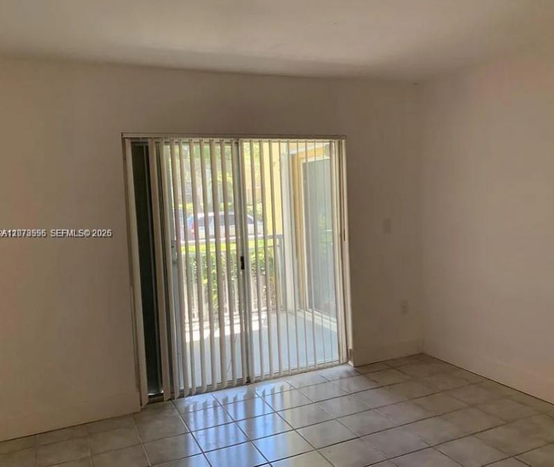 8670 SW 212th St, Unit 105, Cutler Bay, FL 33189 Photo