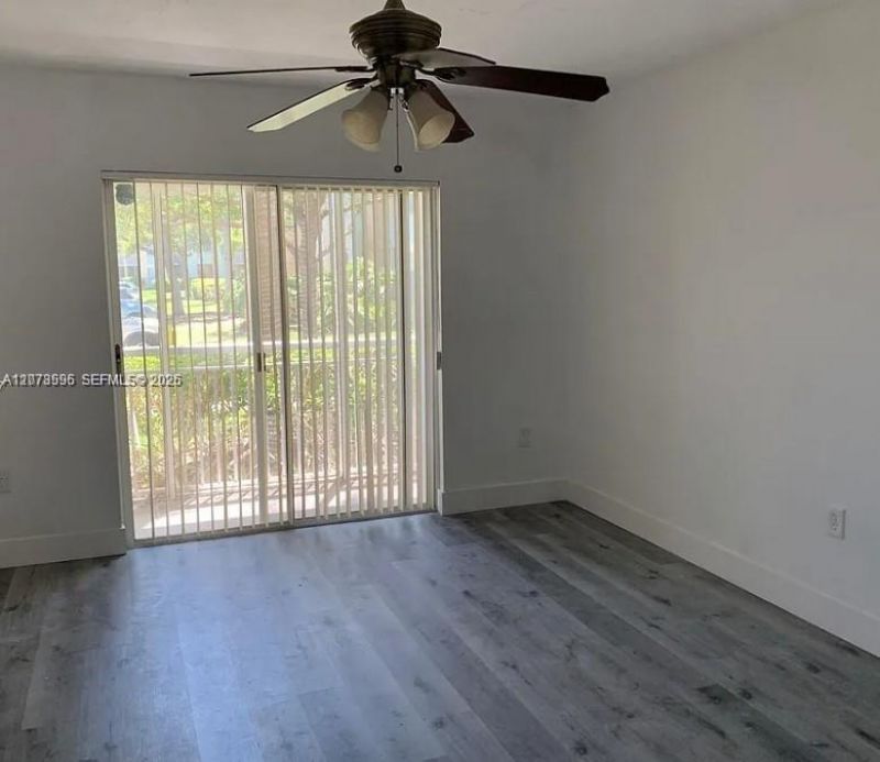 8670 SW 212th St, Unit 105, Cutler Bay, FL 33189 Photo