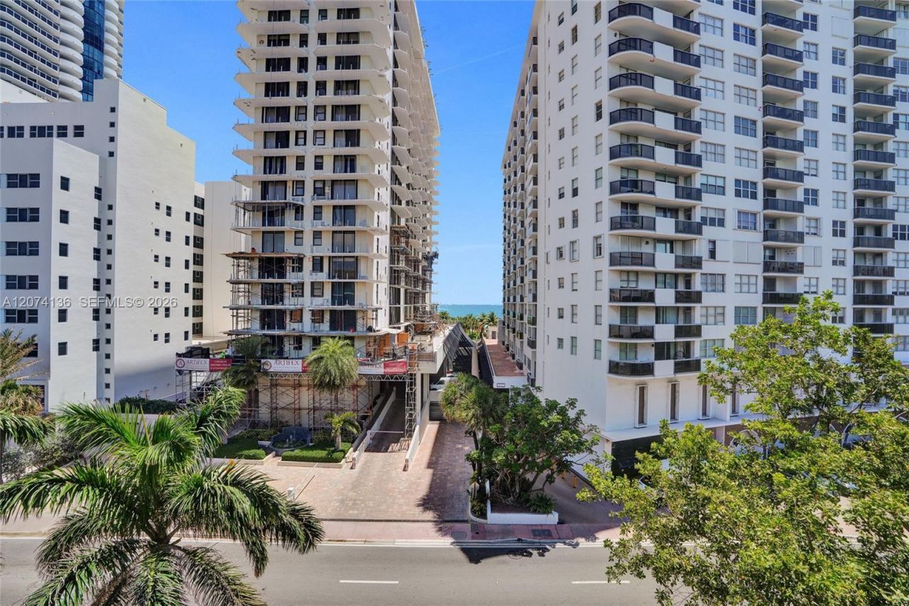 6080 Collins Ave , Unit 520, Miami Beach, FL 33140 Photo