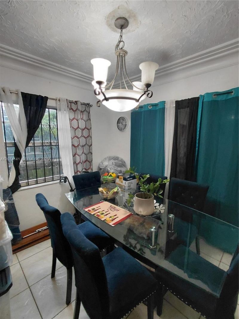 1530 NW 68th Ter, Miami, FL 33147 Photo