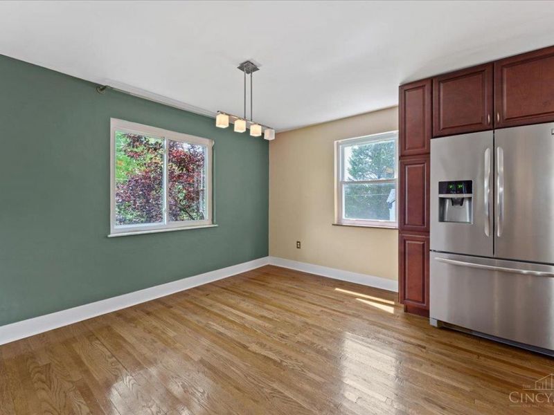 2304 E Galbraith Road, Reading, OH 45237 Photo 12