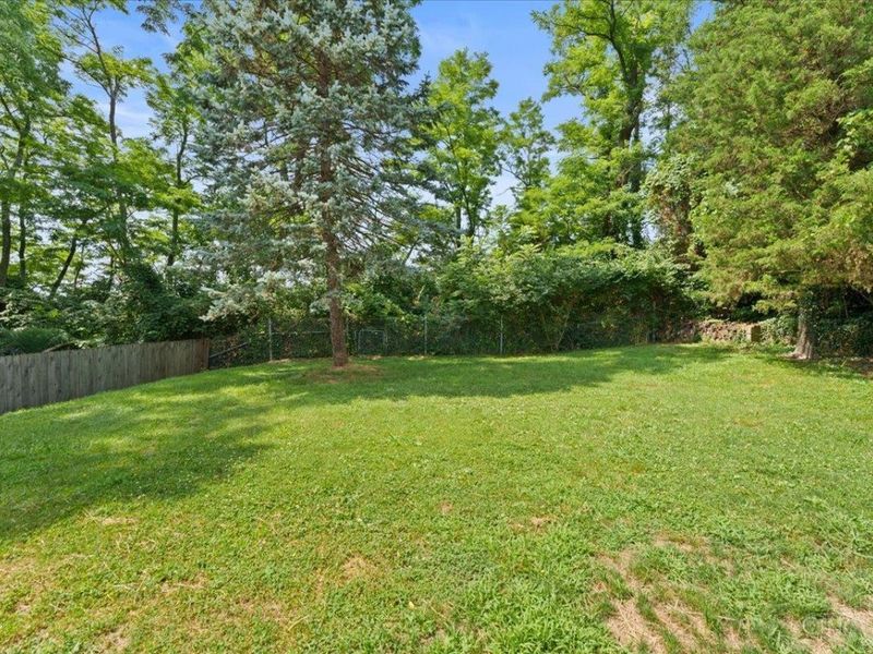 2304 E Galbraith Road, Reading, OH 45237 Photo 34