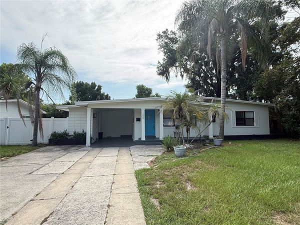 524 N LAKEMONT AVENUE , WINTER PARK, FL 32792