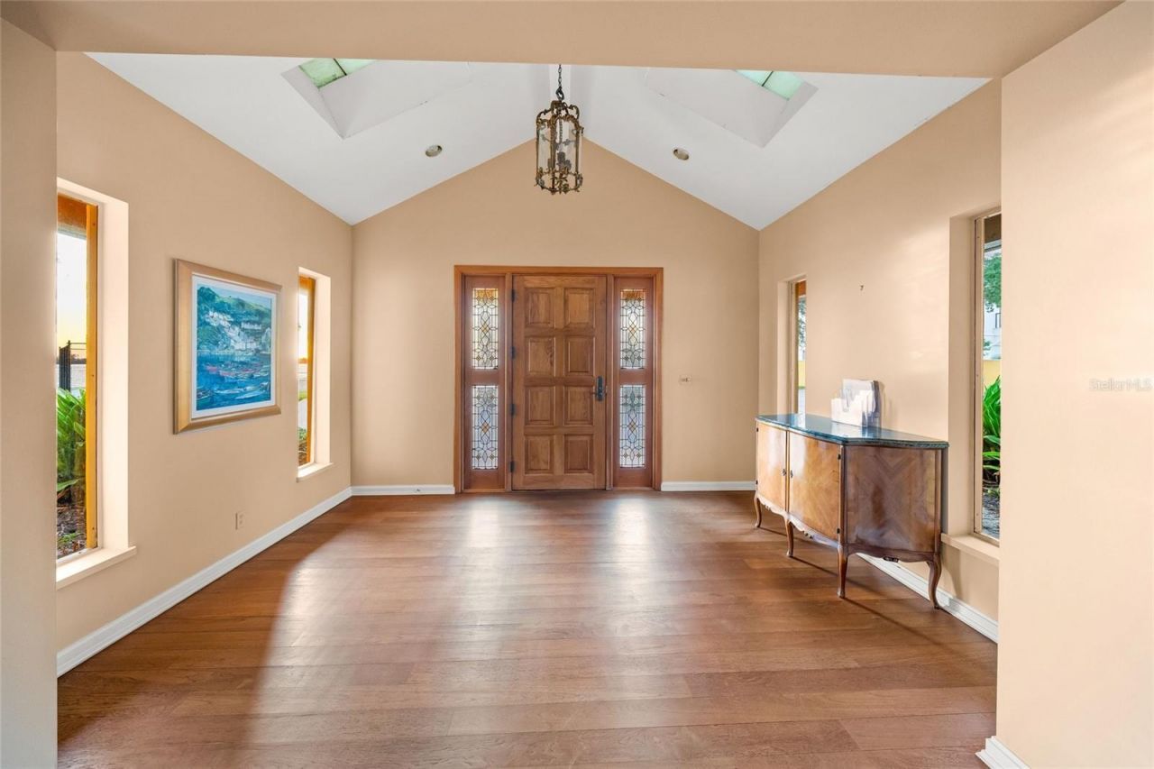 1136 N Lake Shore Drive, Sarasota, FL 34231 Photo