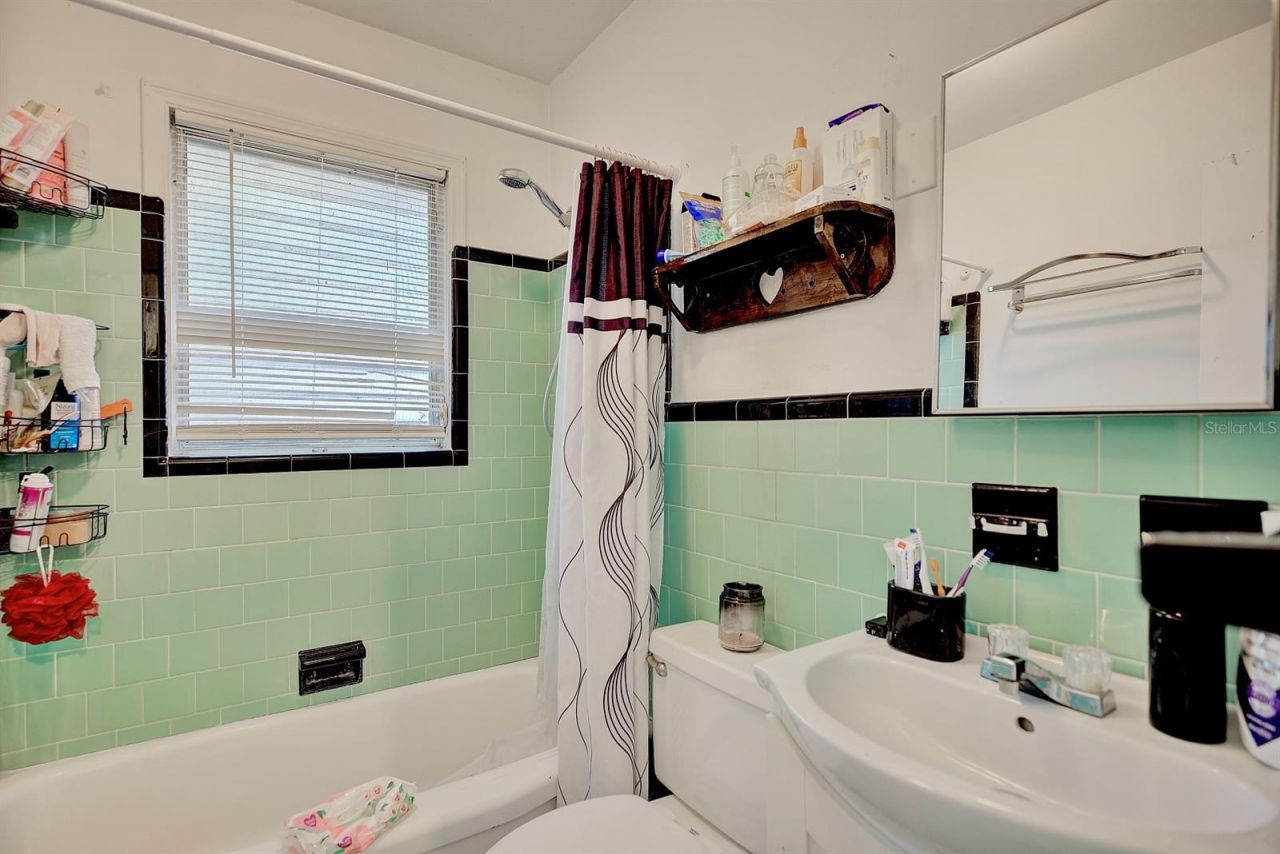 2577 Lake Lillian Drive , Avon Park, FL 33825 Photo