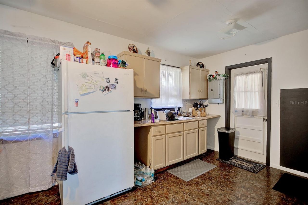 2577 Lake Lillian Drive , Avon Park, FL 33825 Photo