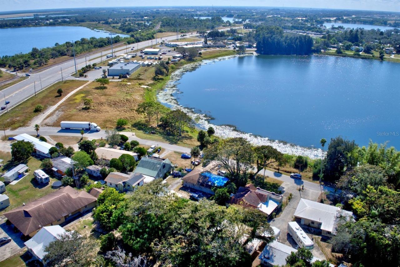 2577 Lake Lillian Drive , Avon Park, FL 33825 Photo