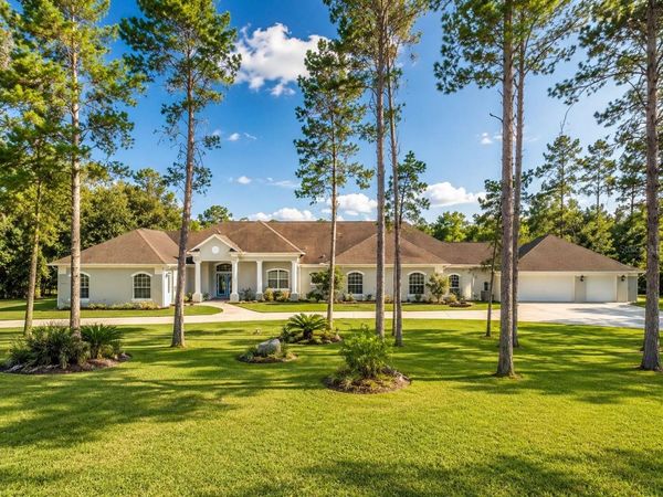 11200 WOODLAND WATERS BOULEVARD , WEEKI WACHEE, FL 34613
