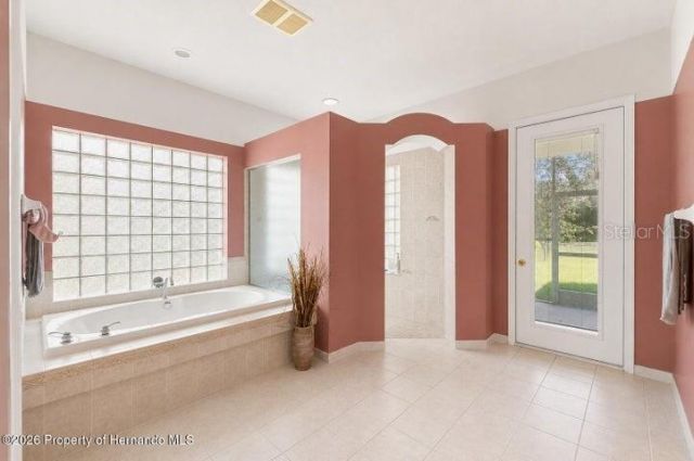 11200 Woodland Waters Boulevard , Weeki Wachee, FL 34613 Photo