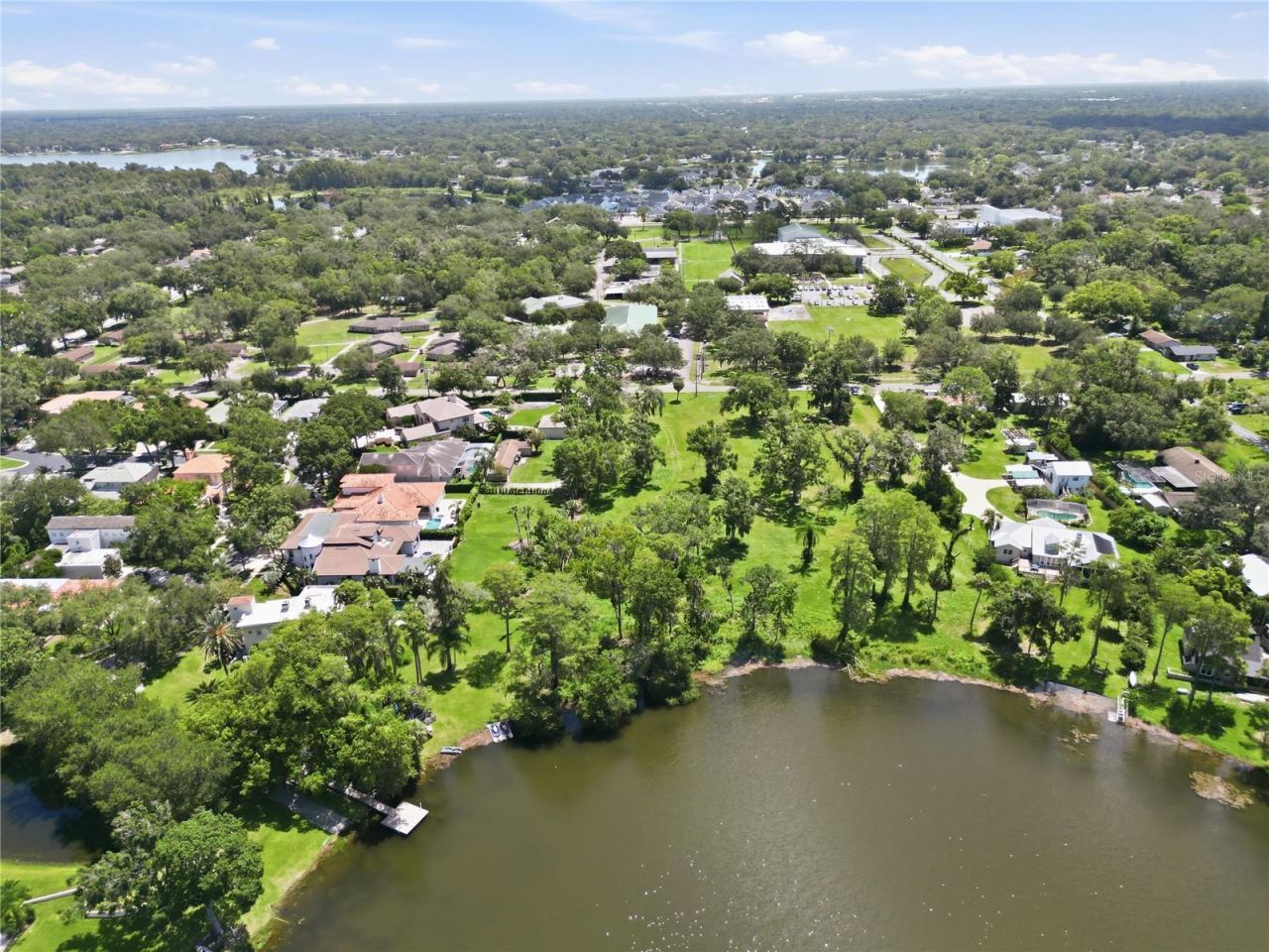 13416 N Lincoln Avenue , Tampa, FL 33618 Photo