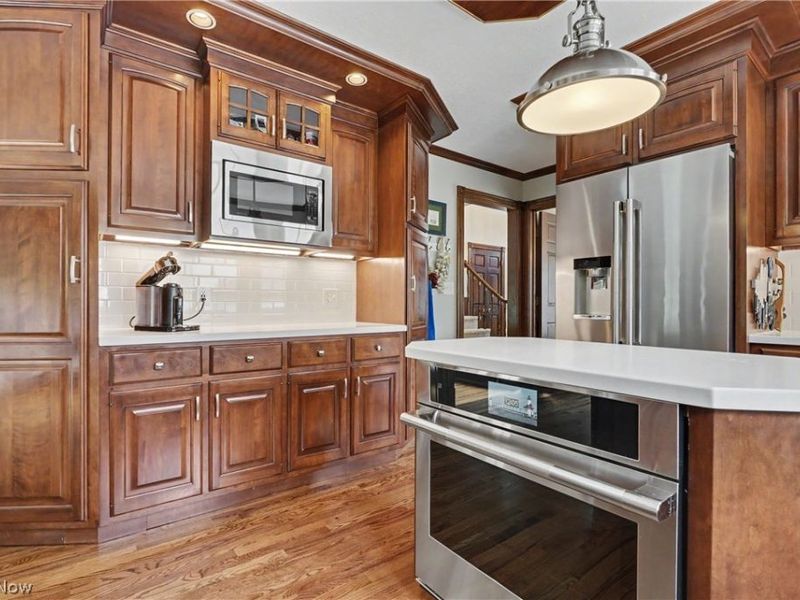 2835 Valley Road, Cuyahoga Falls, OH 44223 Photo 9
