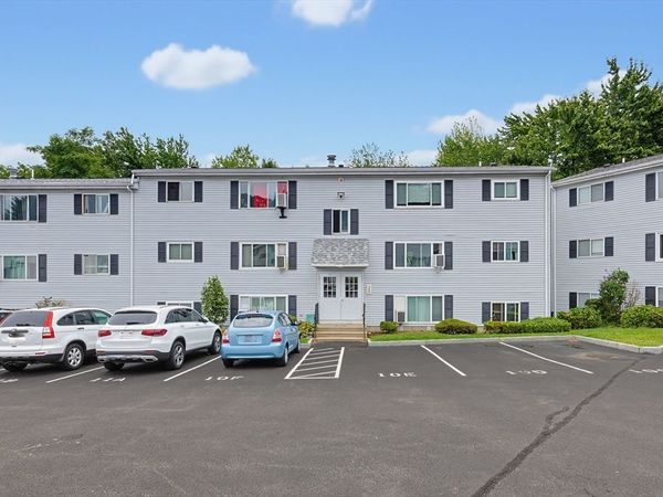 5455 N Main St, Unit 11A, Fall River, MA 02720