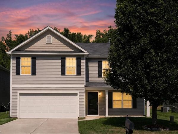 1416 Aurora Glen Drive , Rural Hall, NC 27045