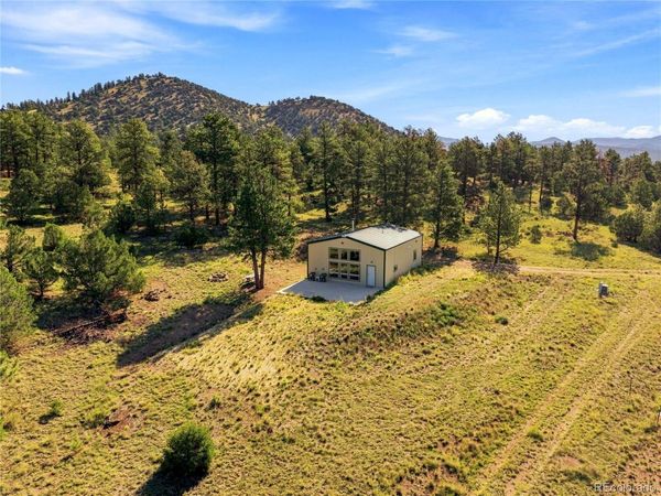2323 CR 323 , Westcliffe, CO 81252