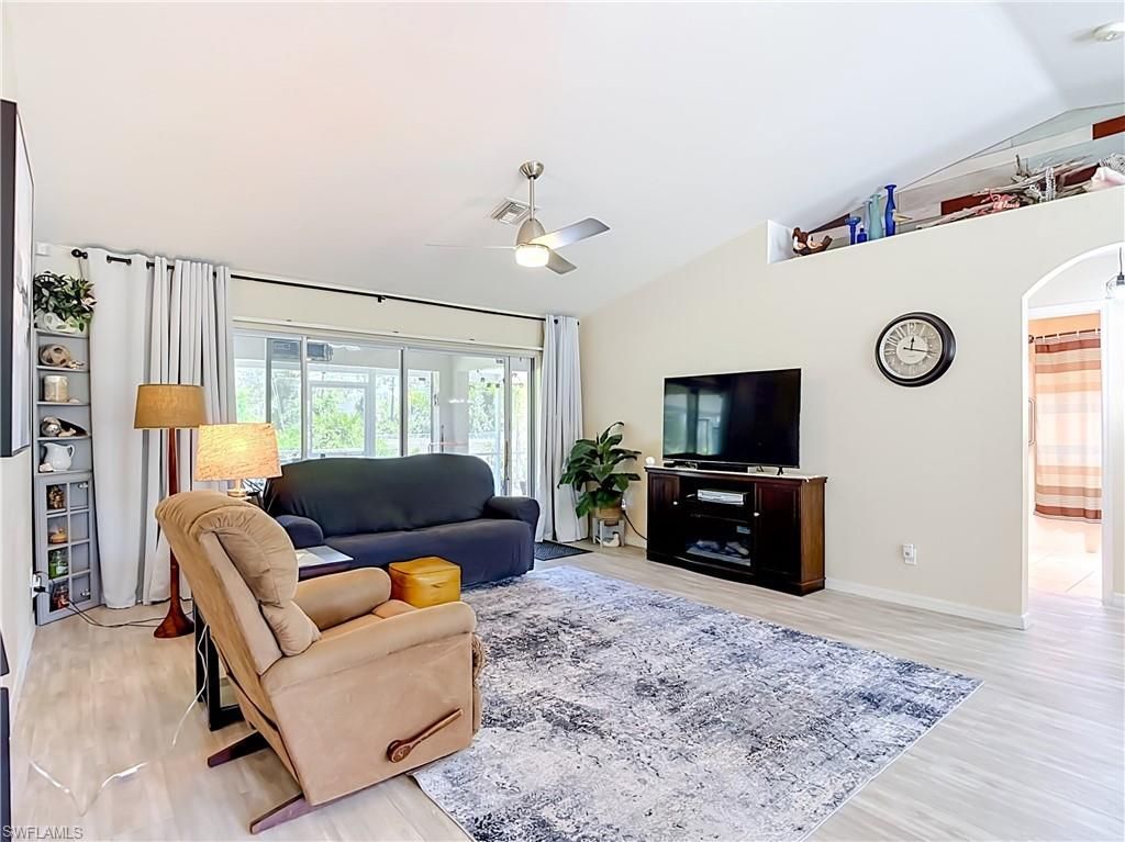 927 Franklin St E, Lehigh Acres, FL 33974 Photo