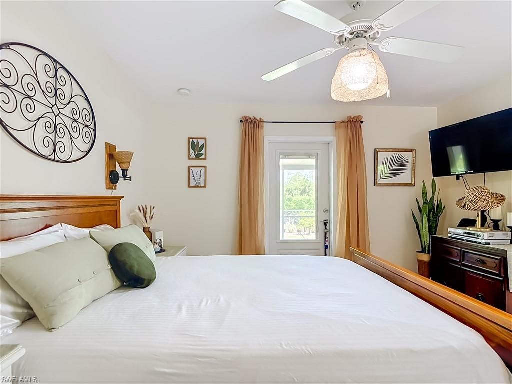 927 Franklin St E, Lehigh Acres, FL 33974 Photo