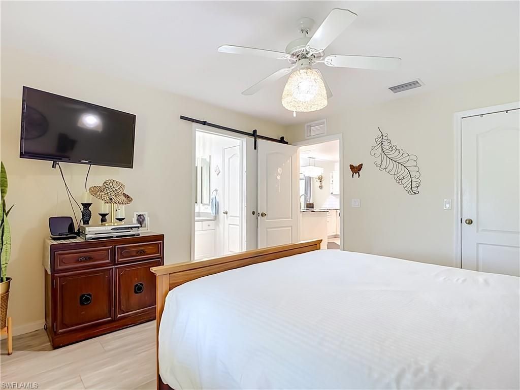 927 Franklin St E, Lehigh Acres, FL 33974 Photo