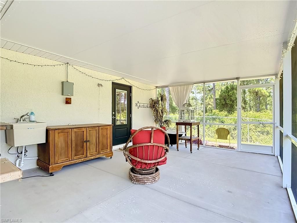 927 Franklin St E, Lehigh Acres, FL 33974 Photo