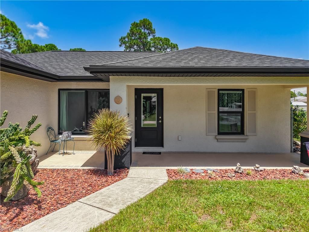 927 Franklin St E, Lehigh Acres, FL 33974 Photo