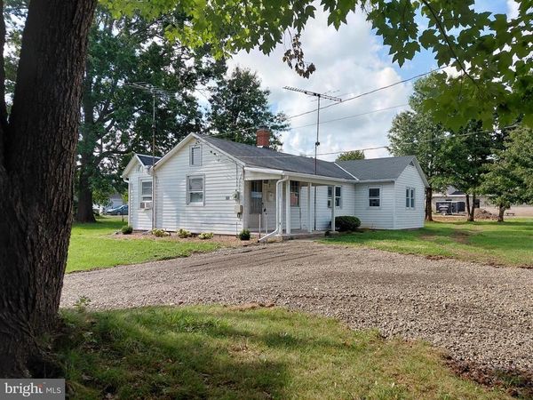 205 E MILL STREET, QUAKERTOWN, PA 18951