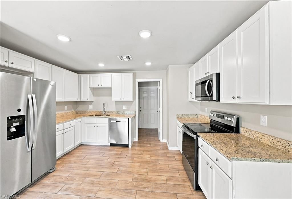 1912/1914 French St , Fort Myers, FL 33916 Photo