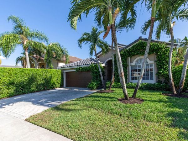 3629 Old Lighthouse Circle, Wellington, FL 33414