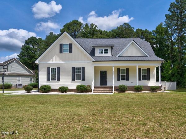 5732 Roseheath Road , Bailey, NC 27807