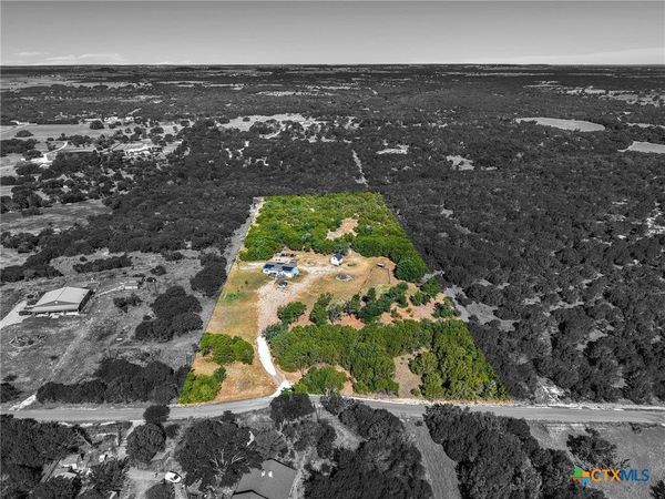 445 Beadle Road , Gatesville, TX 76528