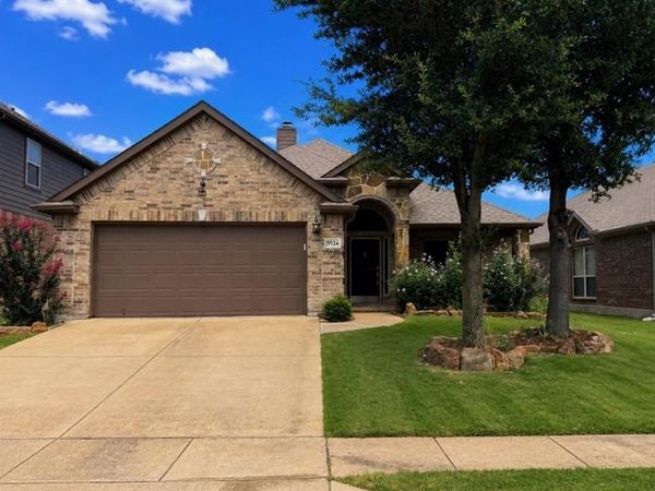 9524 Brittlebrush Trail, Fort Worth, TX 76177