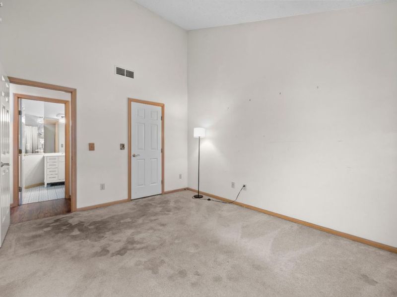 5214 Parkhurst Drive, Sheffield Village, OH 44054 Photo 29