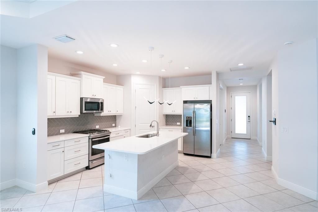2309 Ariane Dr, Naples, FL 34112 Photo