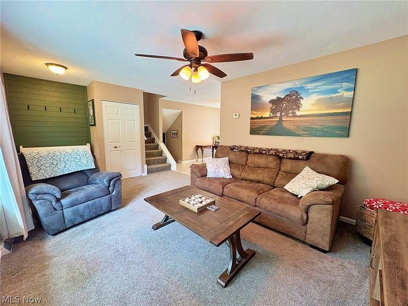 873 W Shore Boulevard, Sheffield Lake, OH 44054 Photo 6
