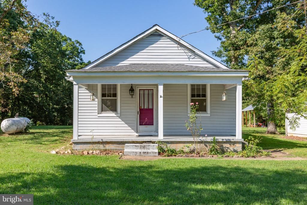 1571 Truslow Road, Fredericksburg, VA 22406 Main Photo