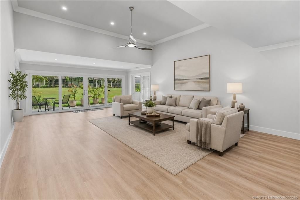 5203 SE Club Way, Stuart, FL 34997 Photo