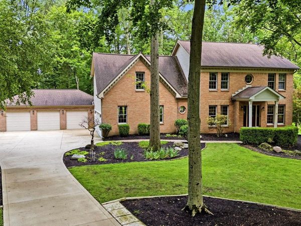 4375 Millwater Drive , Powell, OH 43065