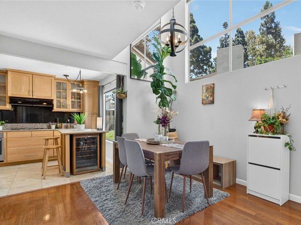 1270 Cabrillo Park Drive, Unit D, Santa Ana, CA 92701