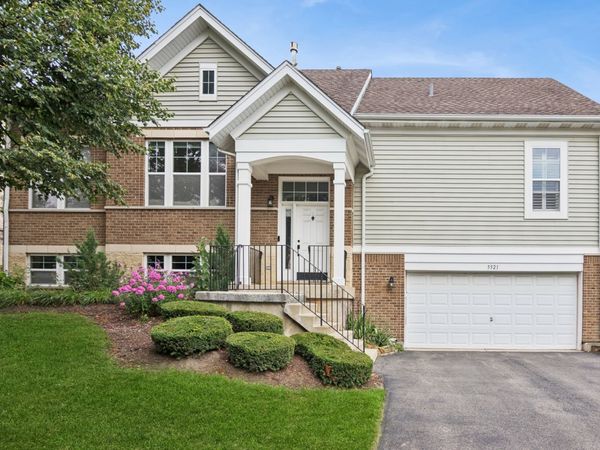 5521 Cambridge Way , Hanover Park, IL 60133
