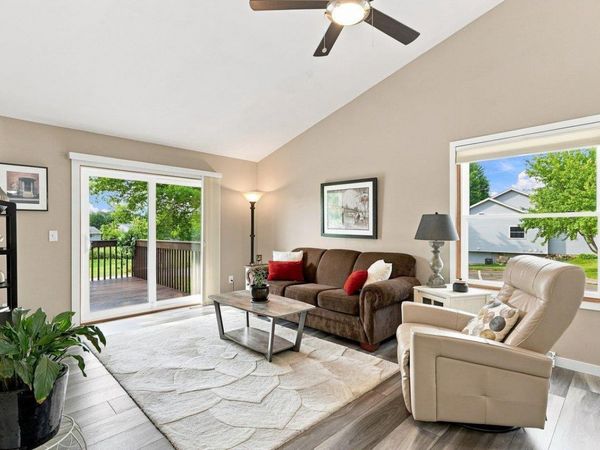 631 Constitution Lane, Deforest, WI 53532
