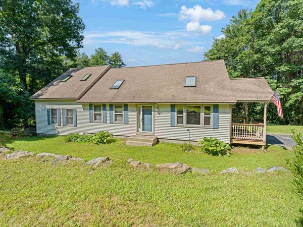 9 Mountain View Drive, Hudson, NH 03051